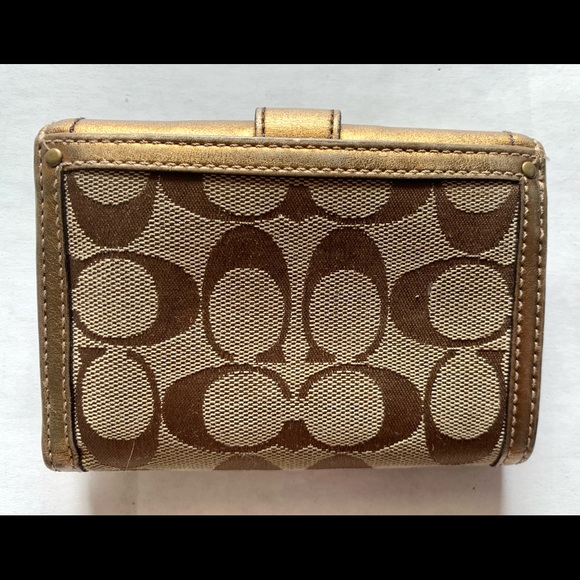 AUTHENTIC COACH WALLET - Picture 3 of 7